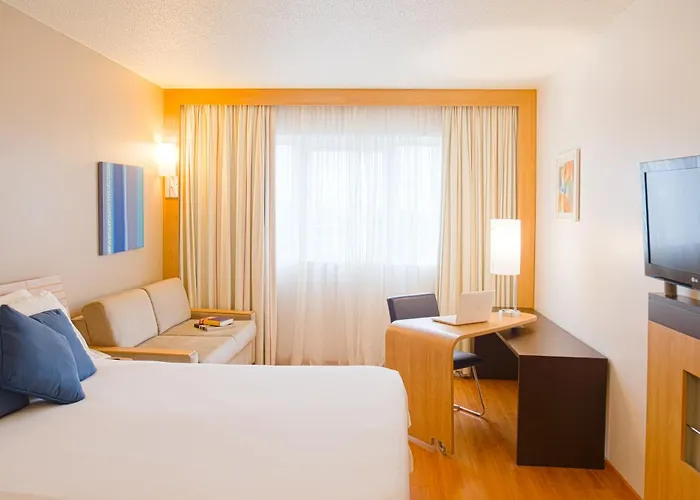 Novotel Airport