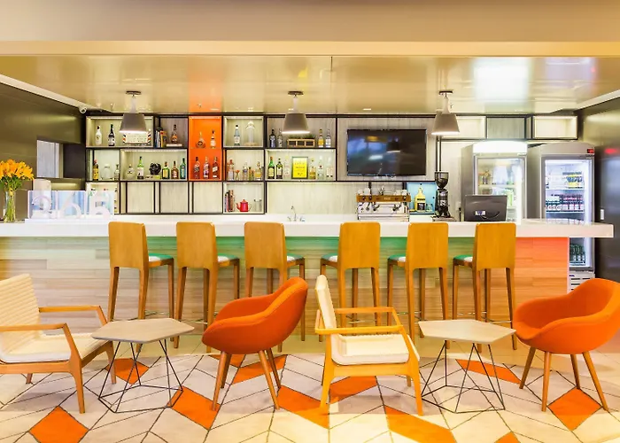 Novotel Airport Hotel 4*