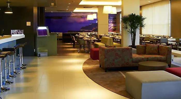 Novotel Airport Hotel